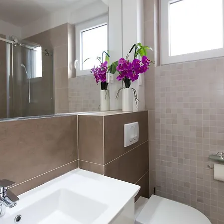 Orfeo Apartment